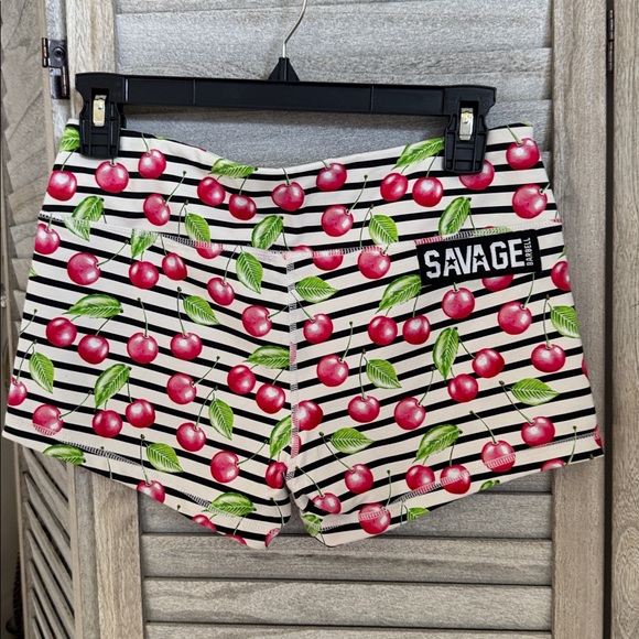 Savage Barbell Cherry Stripe High Waist Shorts size large pre owned - Picture 3 of 5